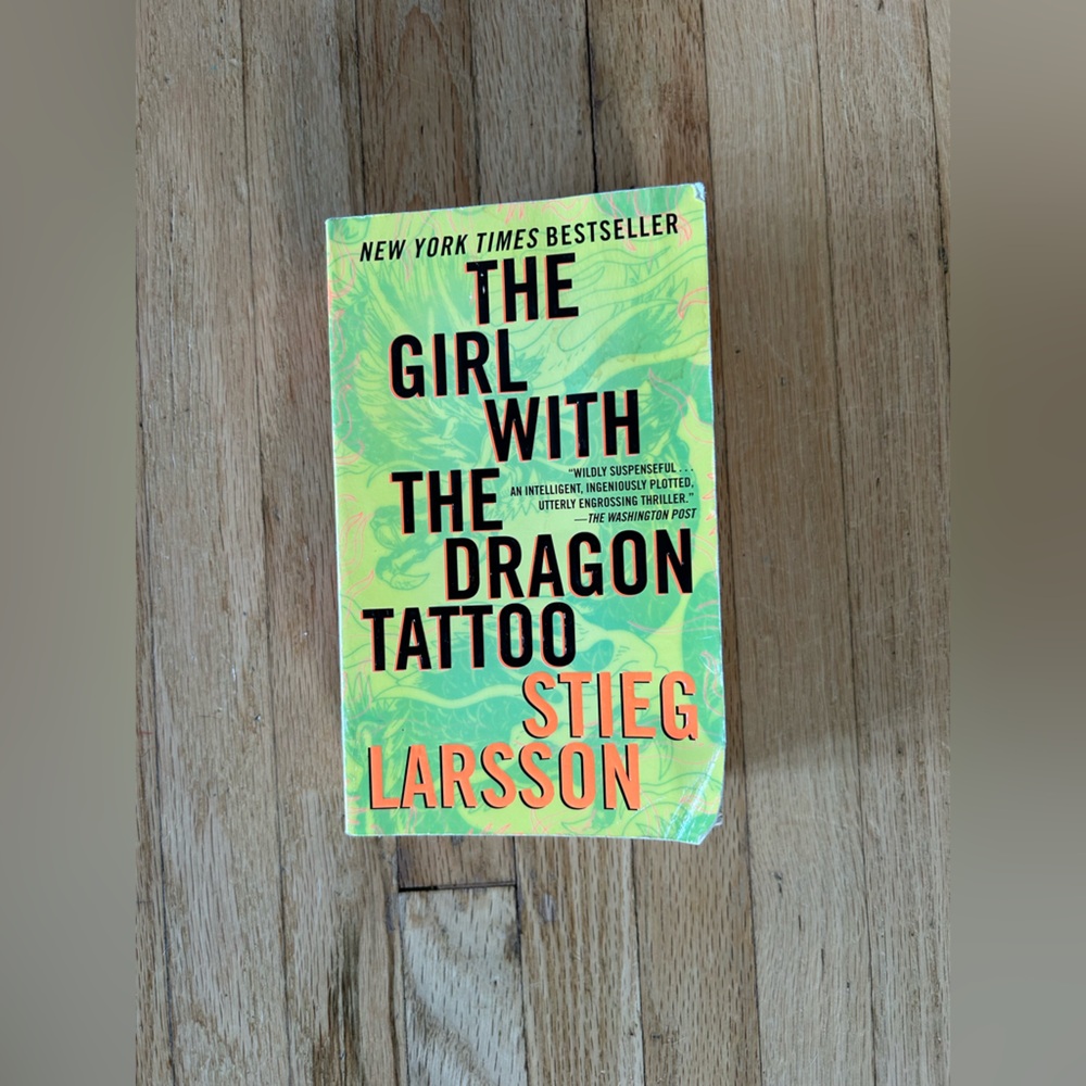 3/$10 The Girl with the Dragon Tattoo📚